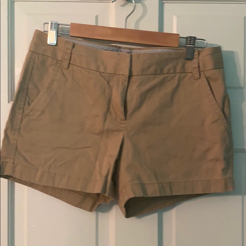 JCrew size 6 khaki Chino shorts